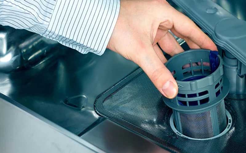بوی بد ماشین ظرفشویی